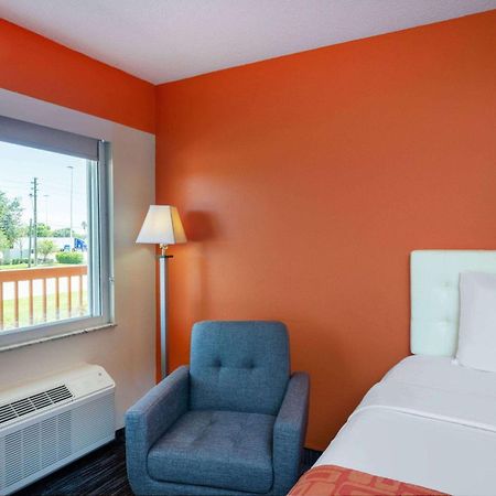 Howard Johnson By Wyndham Vero Beach/I-95 Zewnętrze zdjęcie