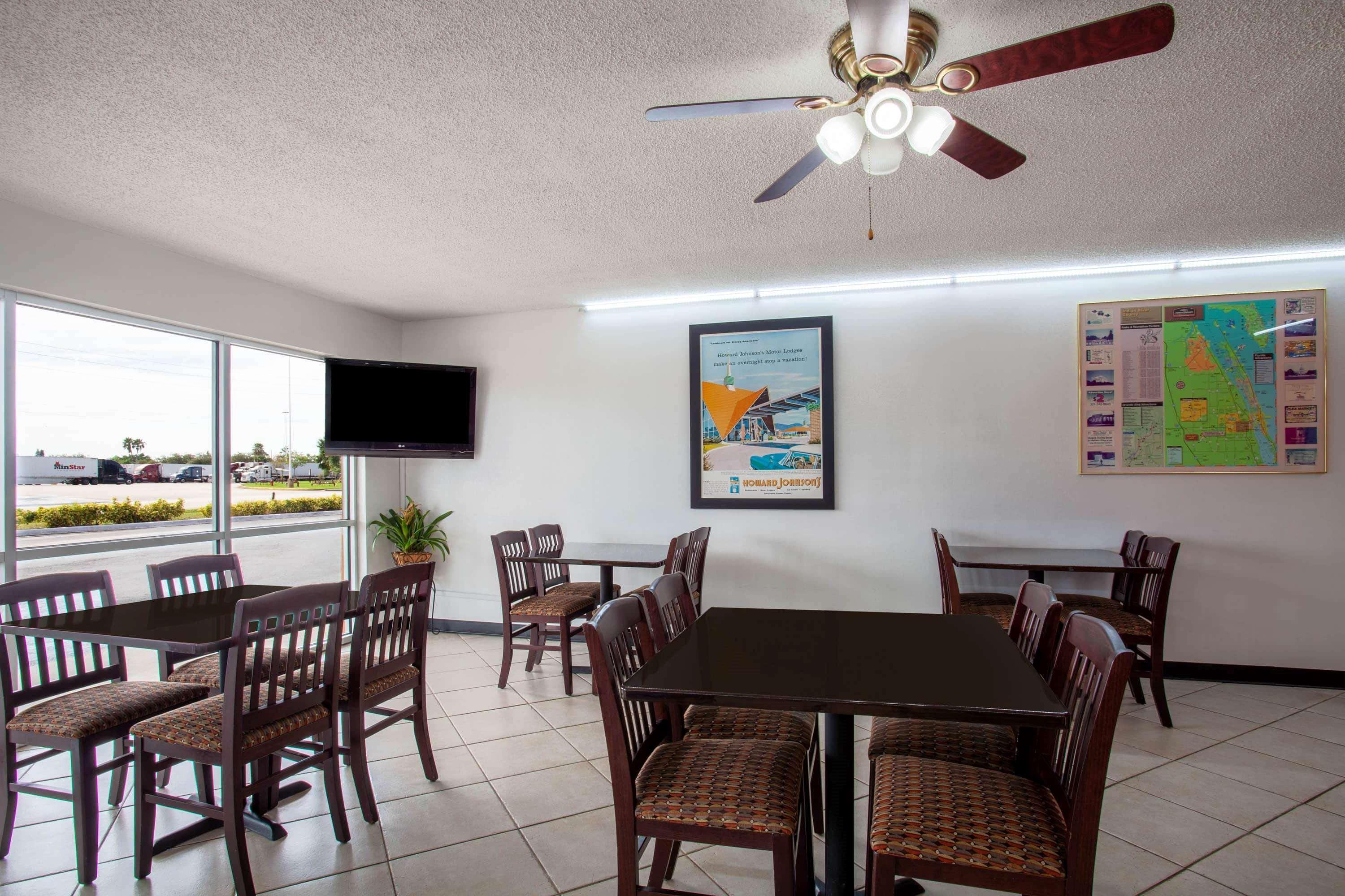 Howard Johnson By Wyndham Vero Beach/I-95 Zewnętrze zdjęcie