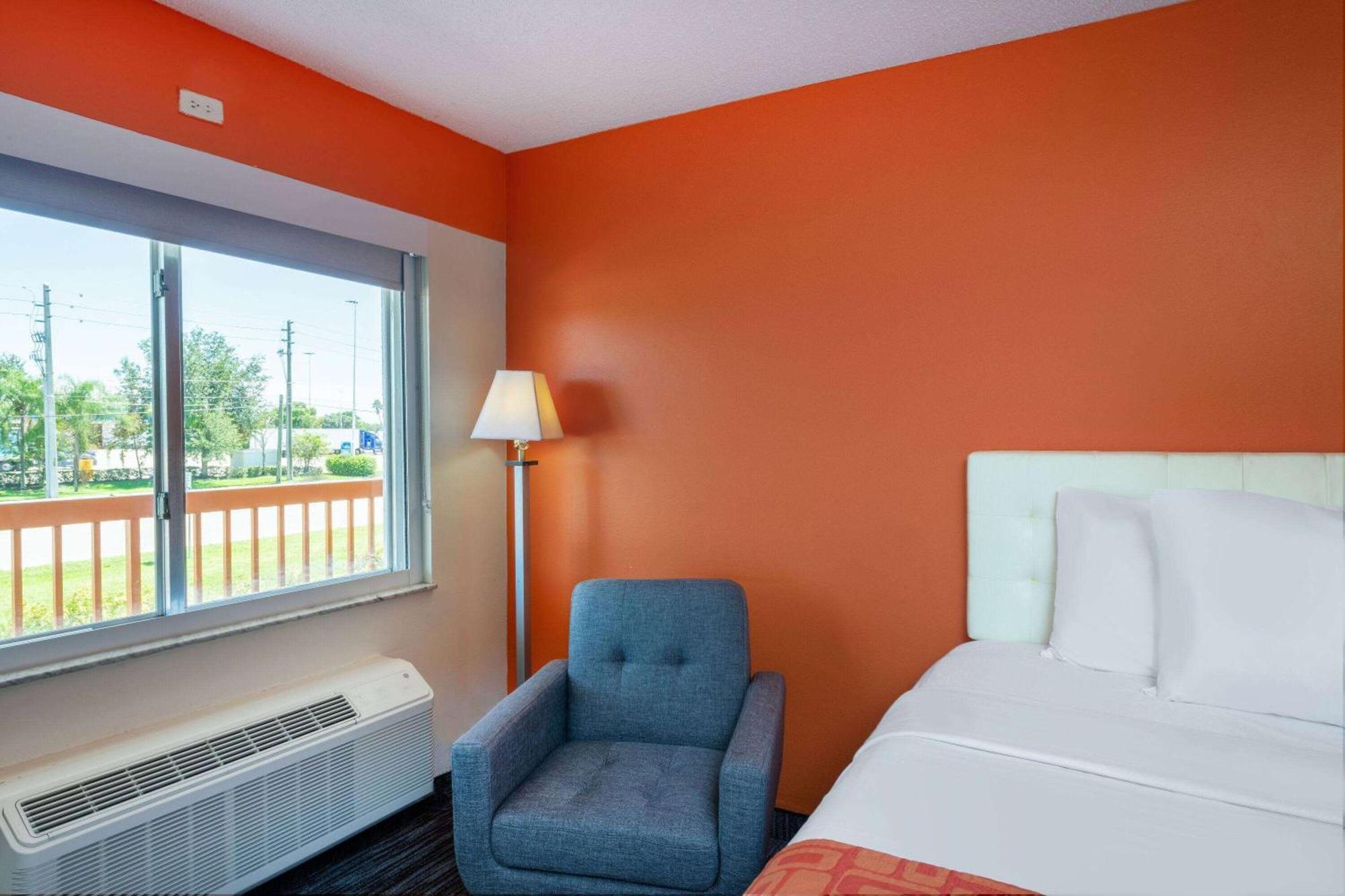 Howard Johnson By Wyndham Vero Beach/I-95 Zewnętrze zdjęcie