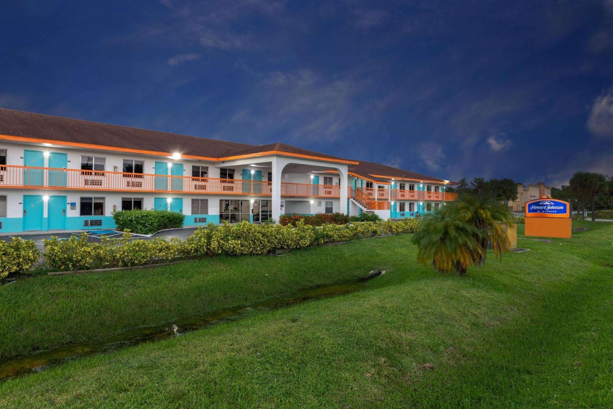 Howard Johnson By Wyndham Vero Beach/I-95 Zewnętrze zdjęcie